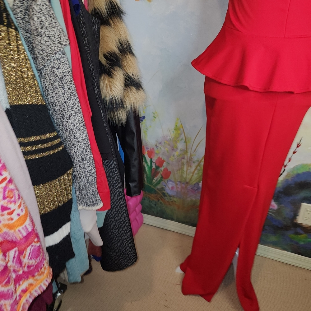 NWOT Red MAXI Dress with Peplum Style Skirt - Picture 5 of 14
